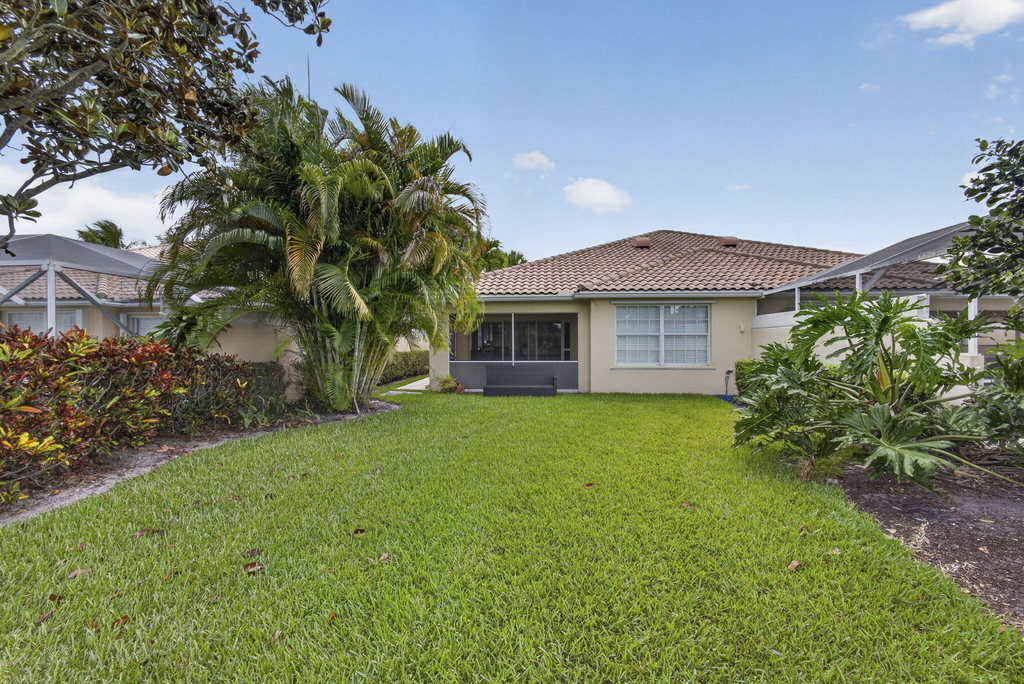 8154 Montserrat Place - Photo 46