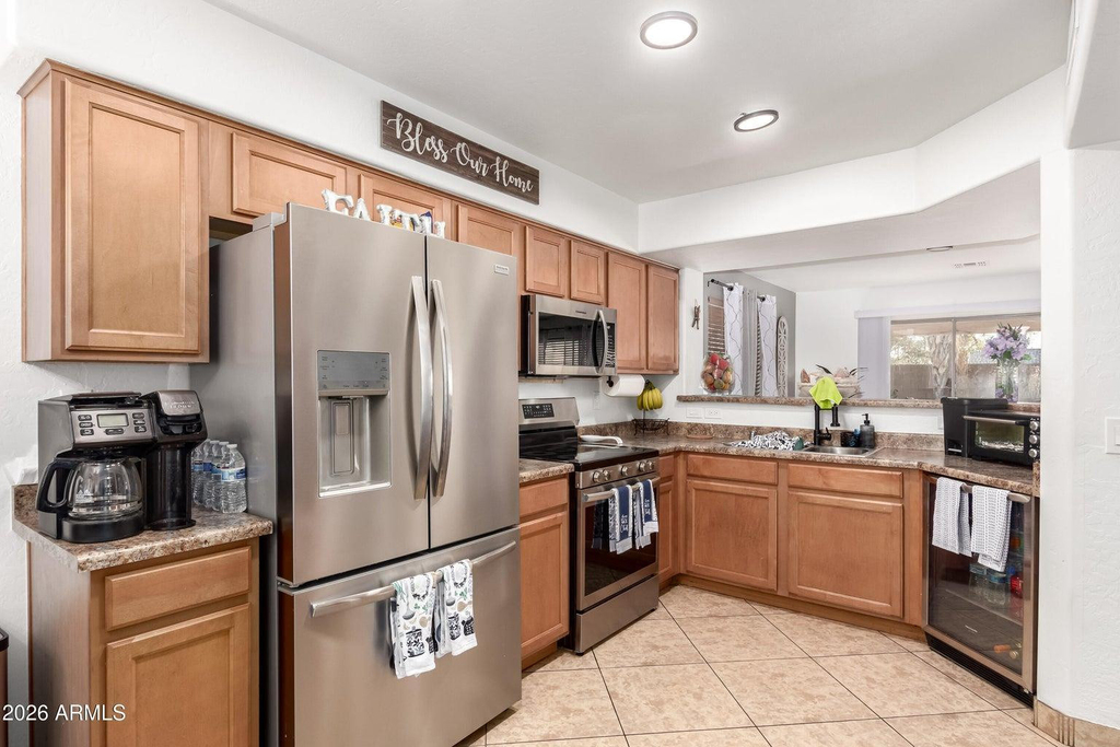 13829 W Rovey Avenue - Photo 5