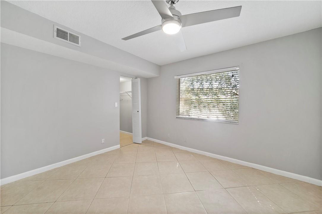 503 Gardens Drive - Photo 21