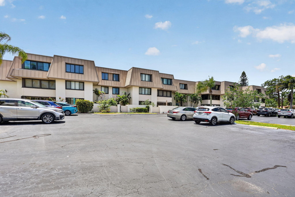 1800 Se Saint Lucie Boulevard - Photo 3