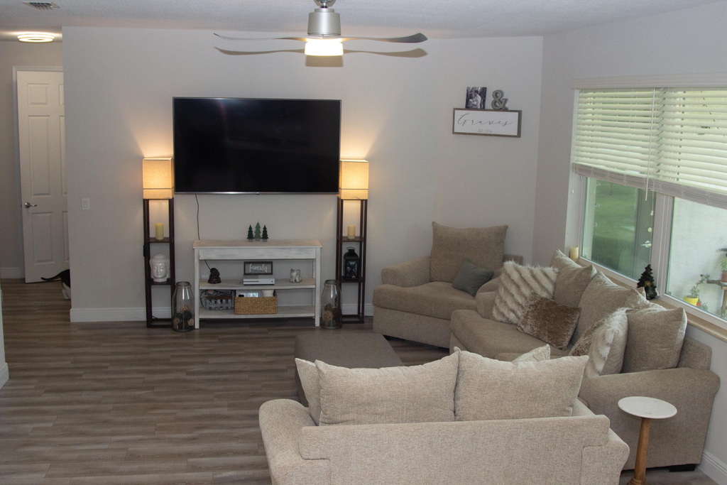 12601 57th Road N - Photo 3