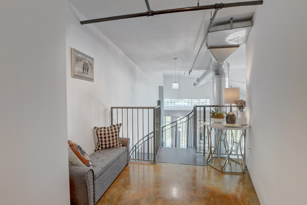 185 Ne 4th Avenue - Photo 6