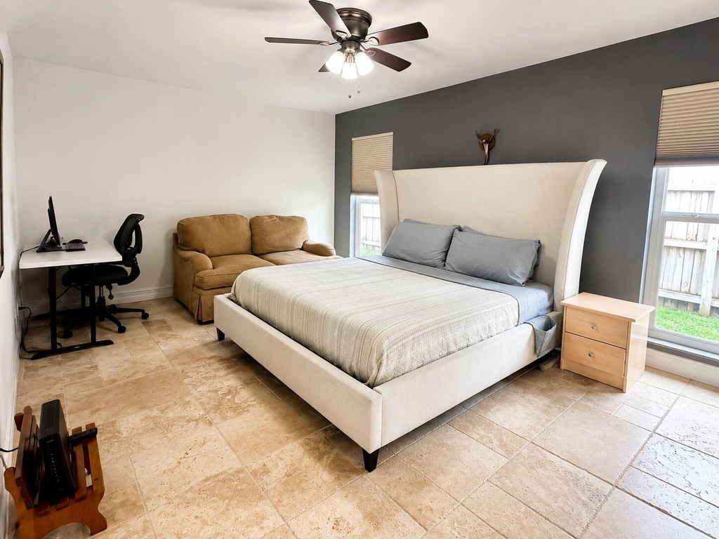 12497 Guilford Way - Photo 4