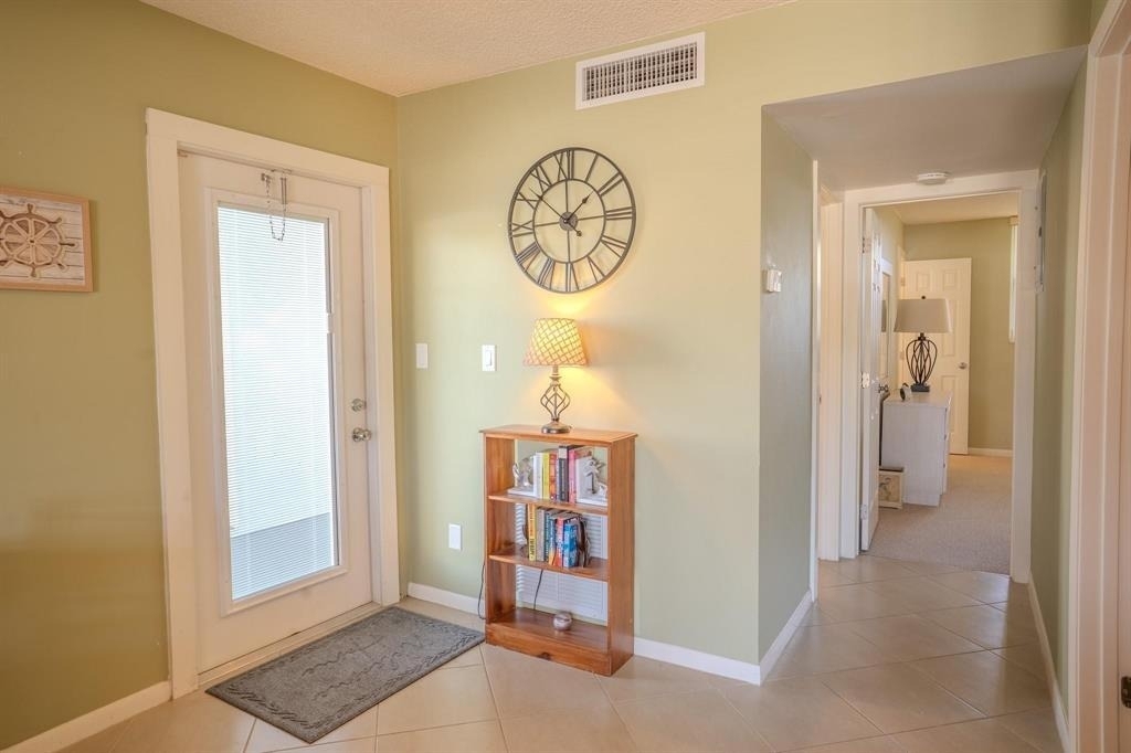 2731 Ne 14th Street - Photo 8
