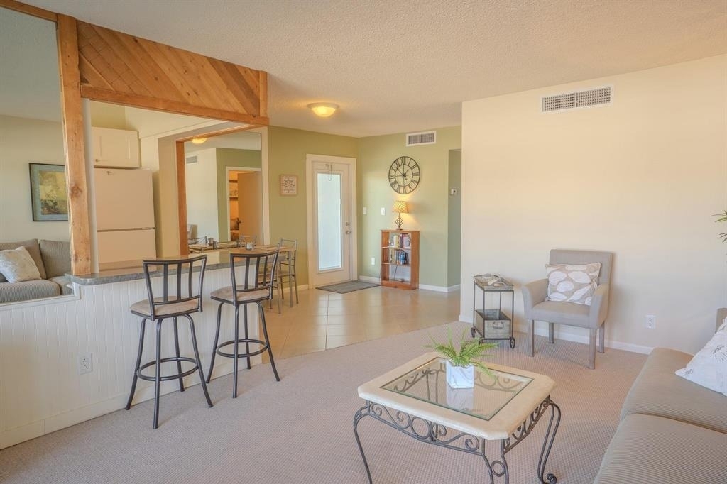 2731 Ne 14th Street - Photo 2