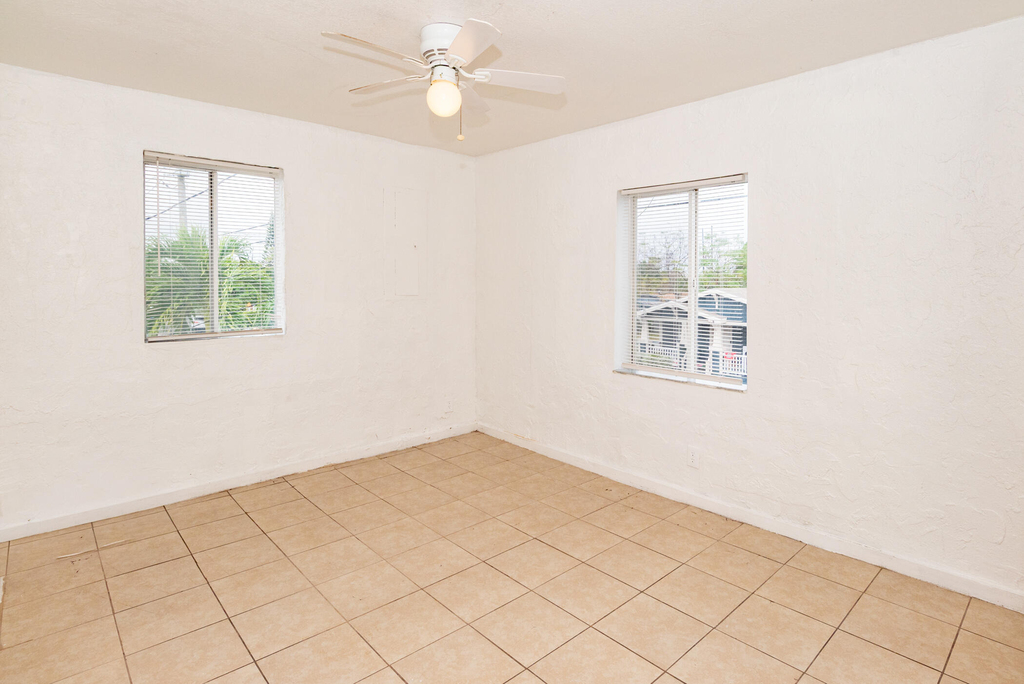 1104 22nd Street - Photo 7