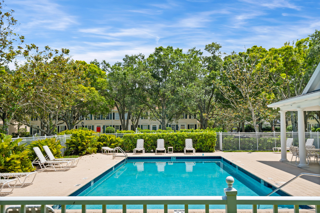 246 Iris Drive - Photo 23