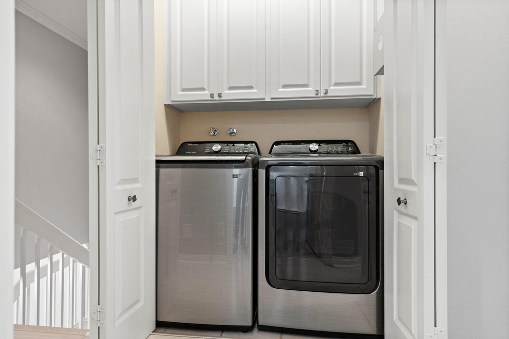 246 Iris Drive - Photo 14