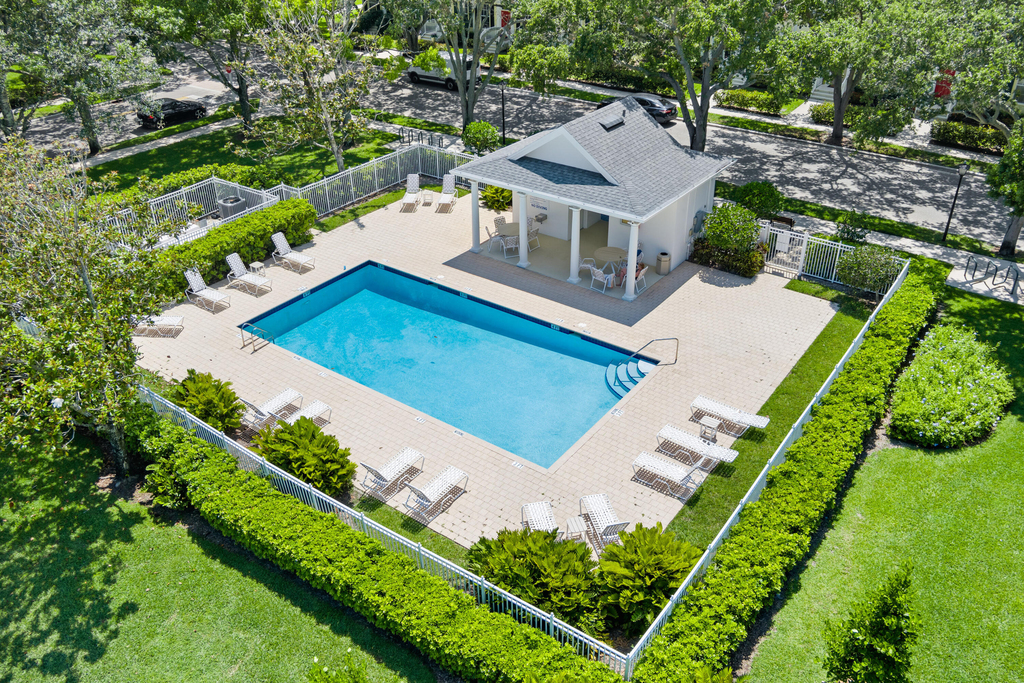 246 Iris Drive - Photo 24