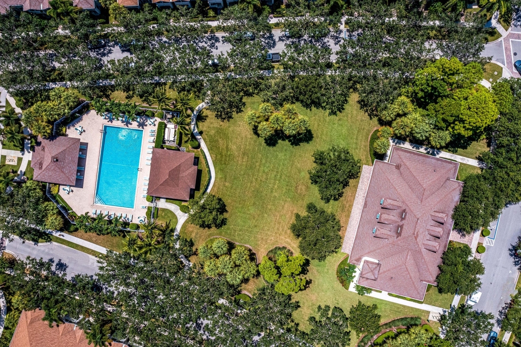 246 Iris Drive - Photo 22