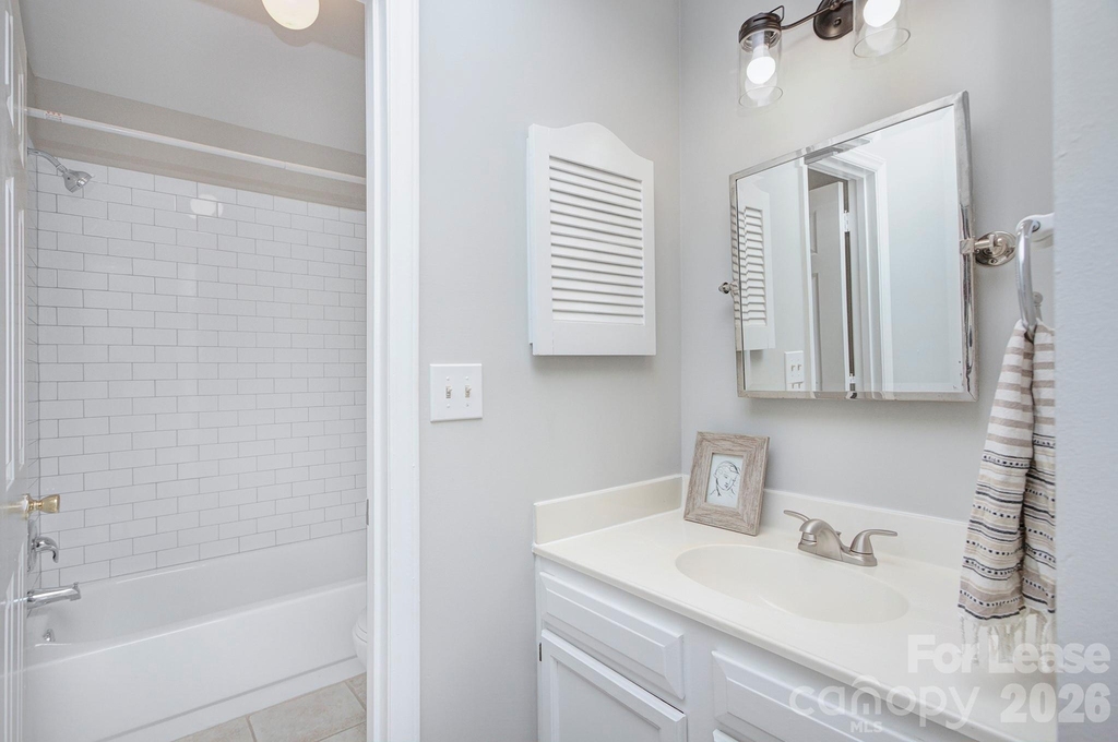8268 Golf Ridge Drive - Photo 20