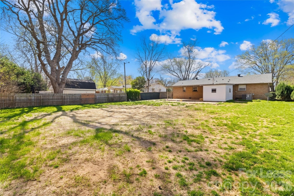 4033 Woodgreen Terrace - Photo 21