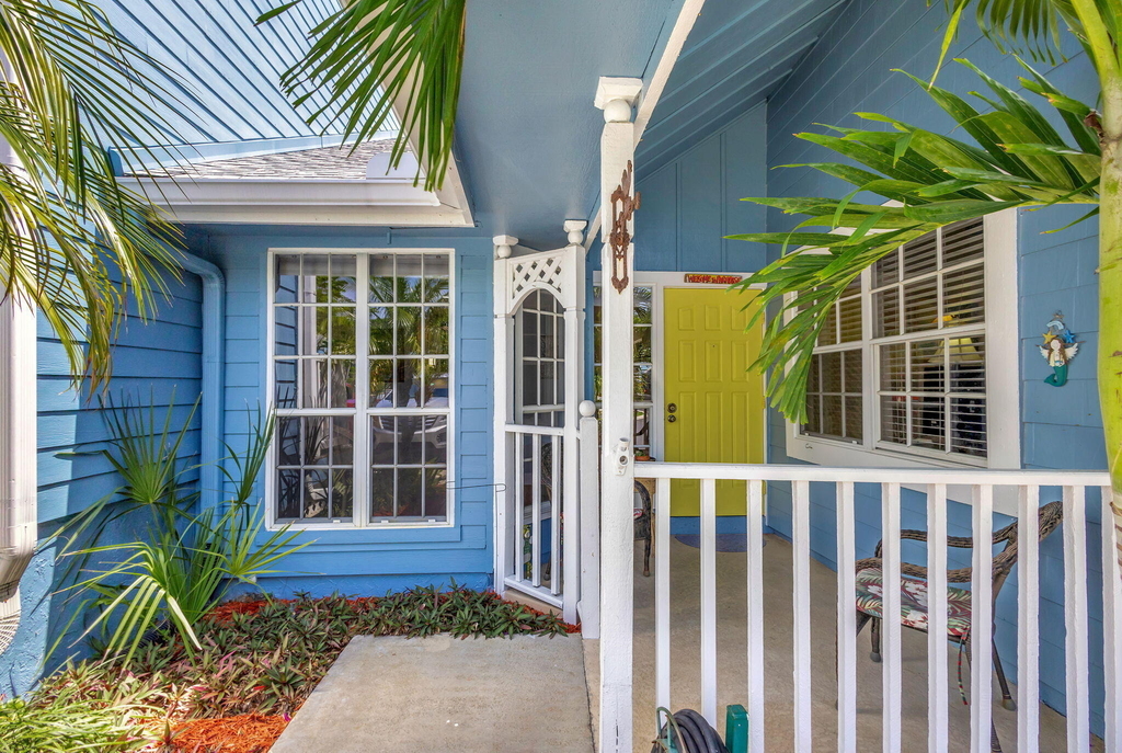 716 Ocean Dunes Circle - Photo 0