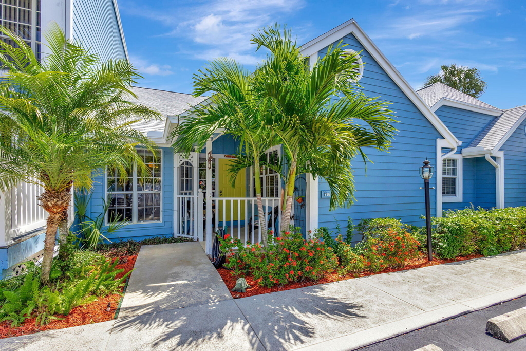 716 Ocean Dunes Circle - Photo 3