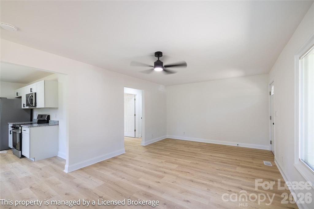 409 Eastover Avenue - Photo 9