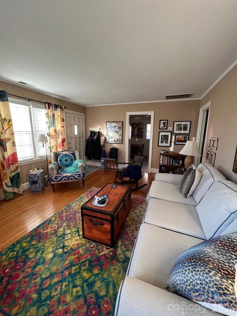 1327 S Kings Drive - Photo 7