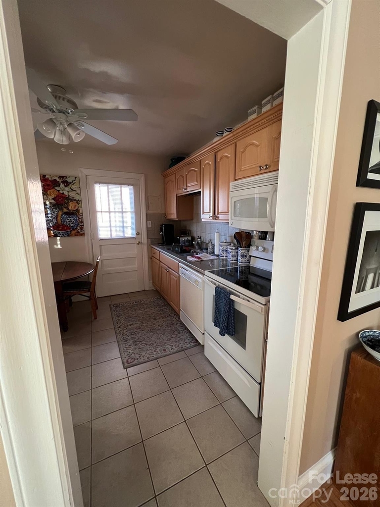 1327 S Kings Drive - Photo 4