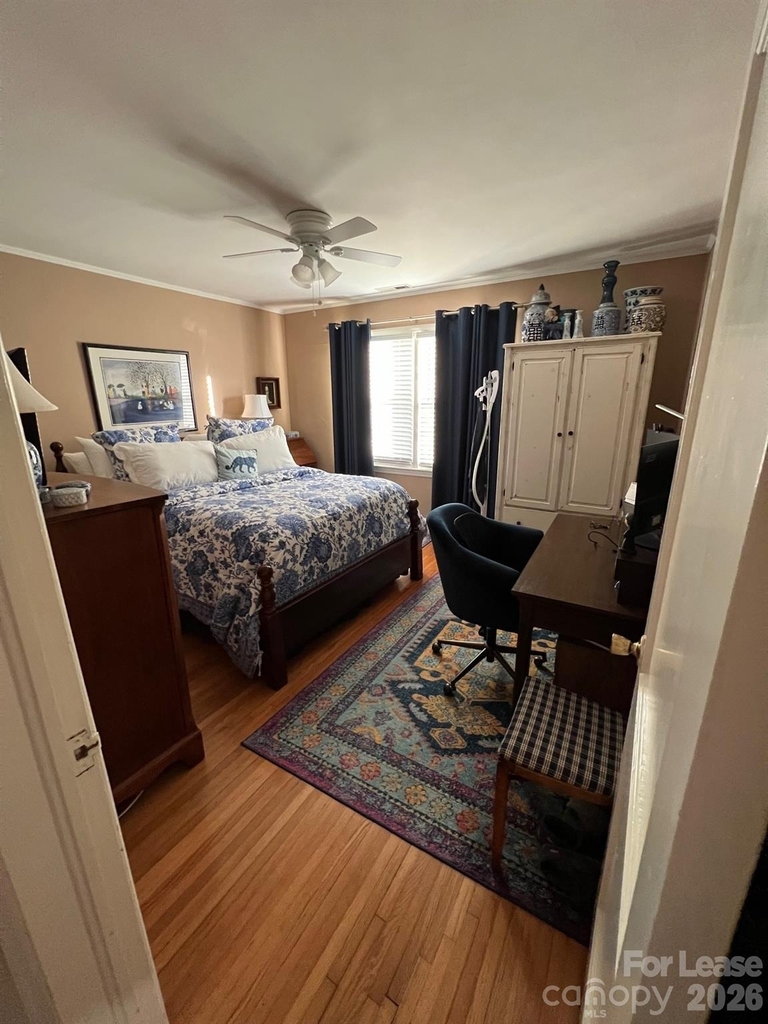 1327 S Kings Drive - Photo 2