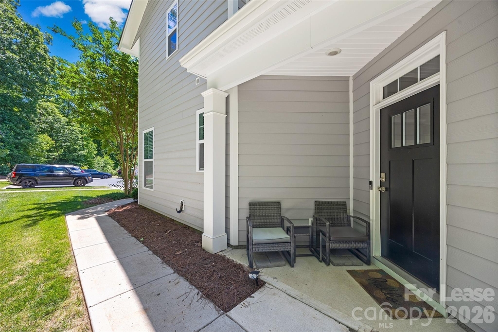 1095 Chicory Trace - Photo 1