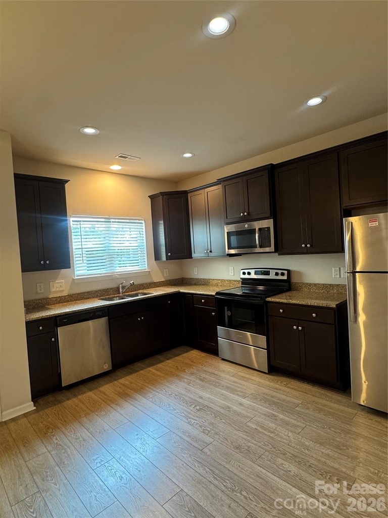 7118 Mclothian Lane - Photo 2
