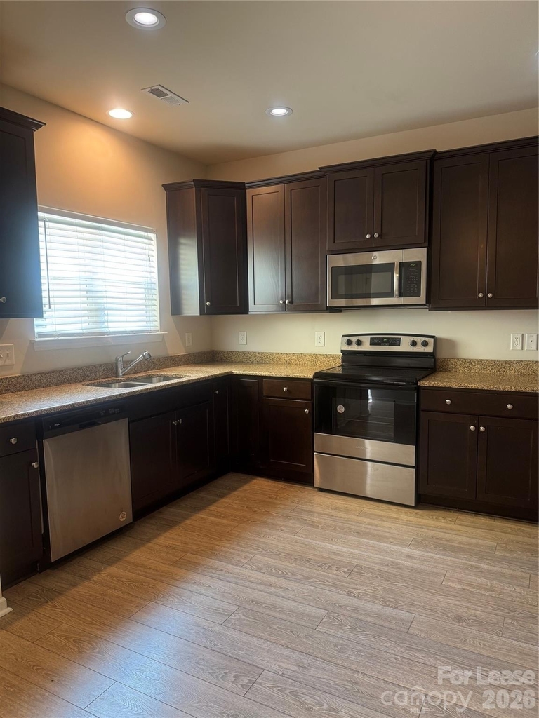 7118 Mclothian Lane - Photo 1
