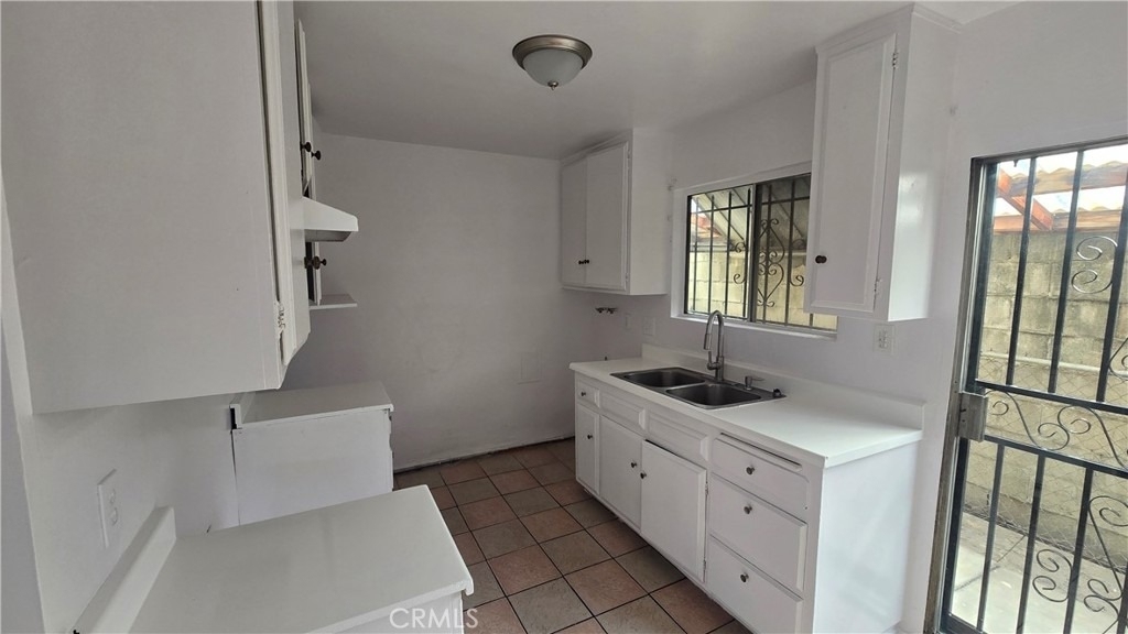 5341 Cronus Street - Photo 4