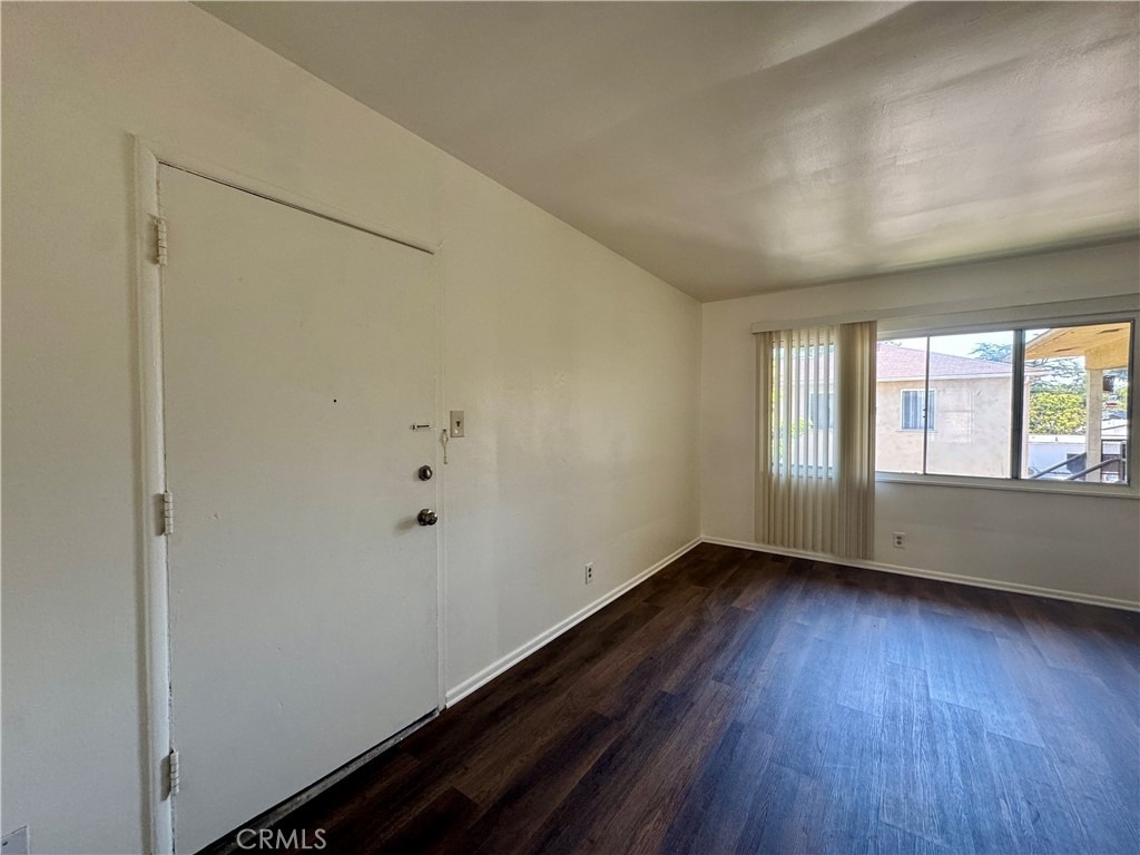 516 E Lomita Avenue - Photo 1