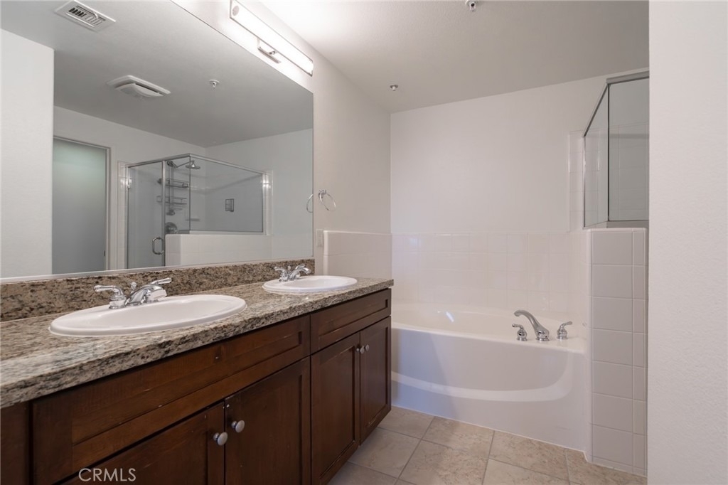 629 Traction Avenue - Photo 25
