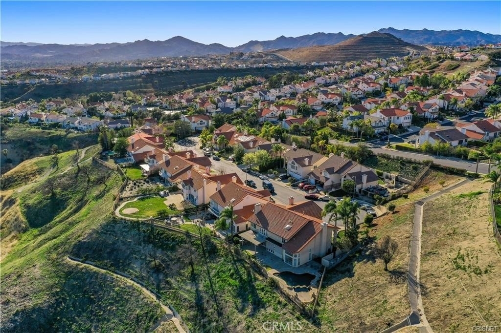 12022 Falcon Crest Way - Photo 47