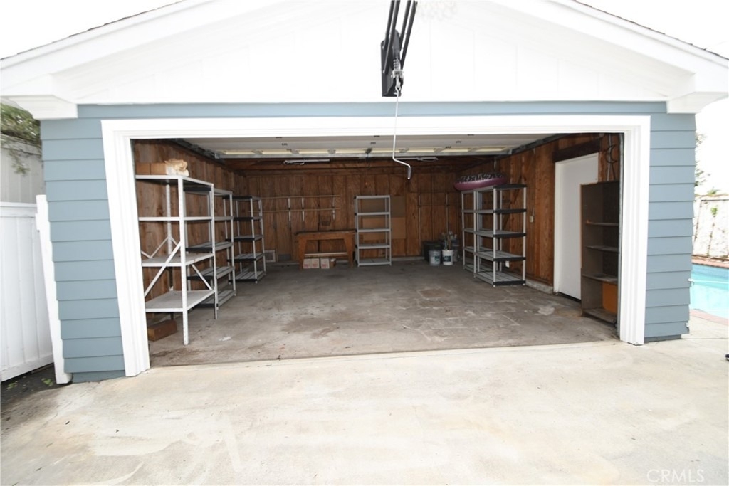 409 S Gertruda - Photo 45