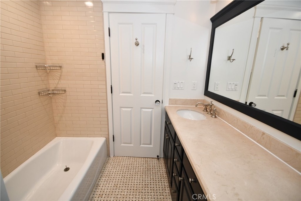 409 S Gertruda - Photo 25