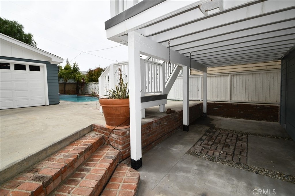 409 S Gertruda - Photo 50