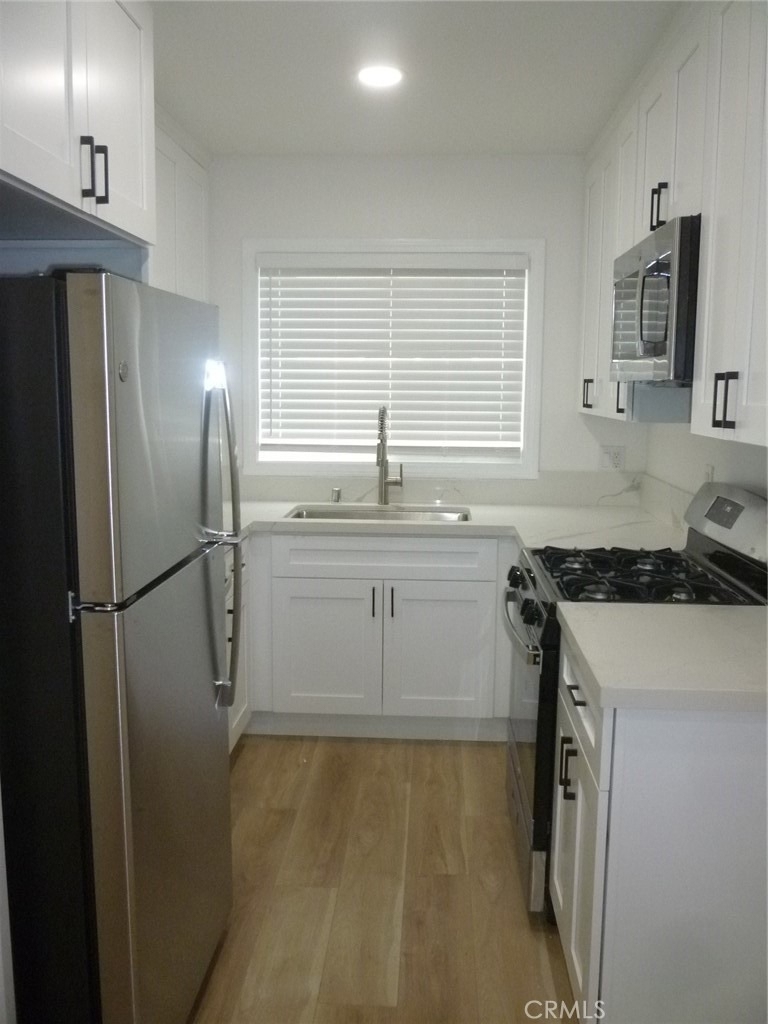 16901 Crenshaw Boulevard - Photo 4