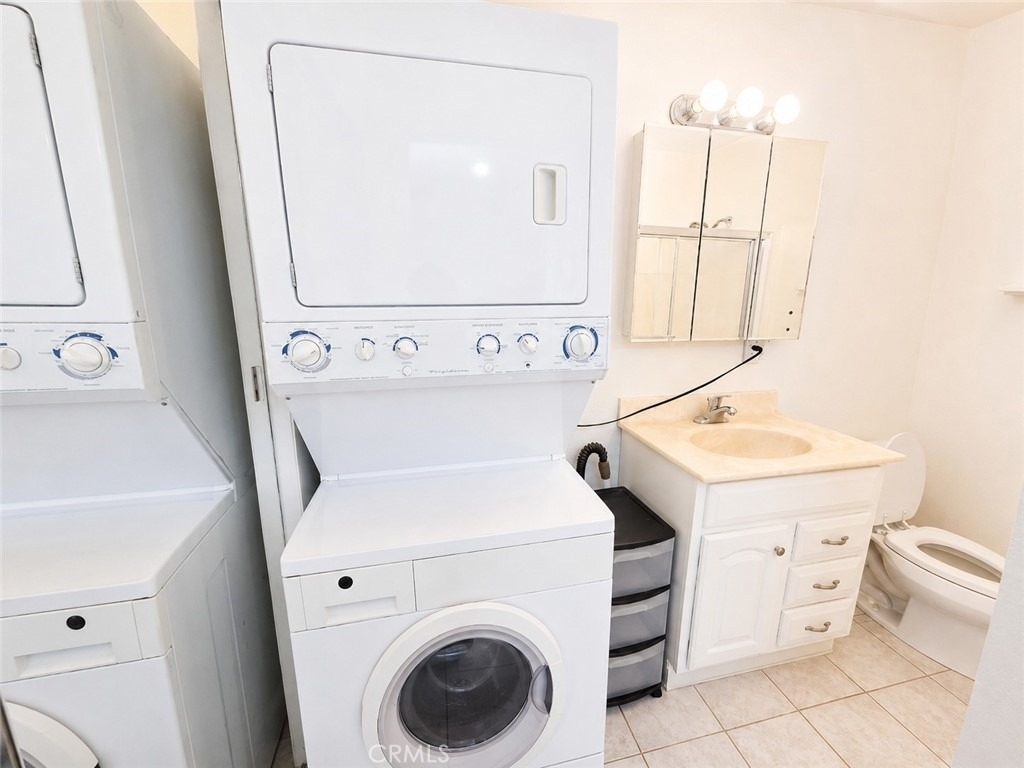 2640 Batson Avenue - Photo 17