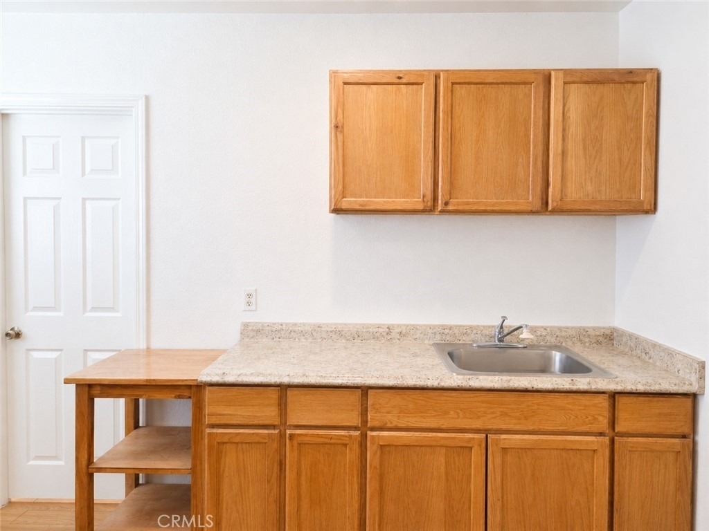 2640 Batson Avenue - Photo 15