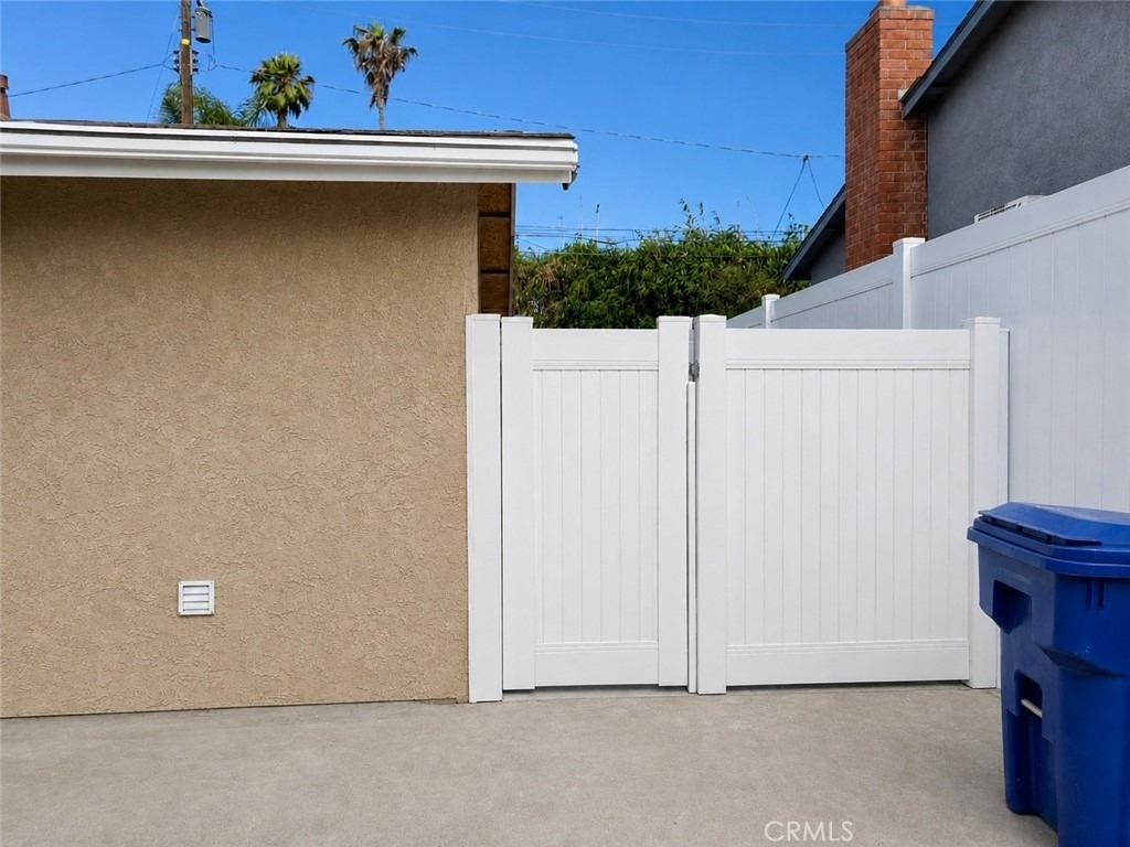 2640 Batson Avenue - Photo 12