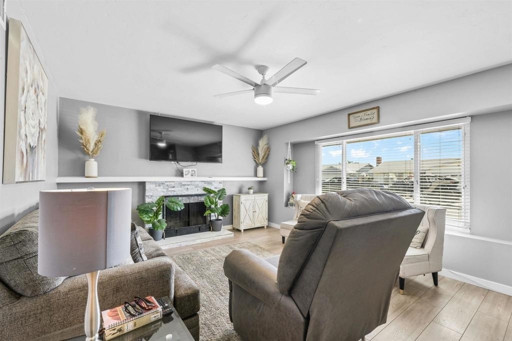 820 Blackwood Dr - Photo 4