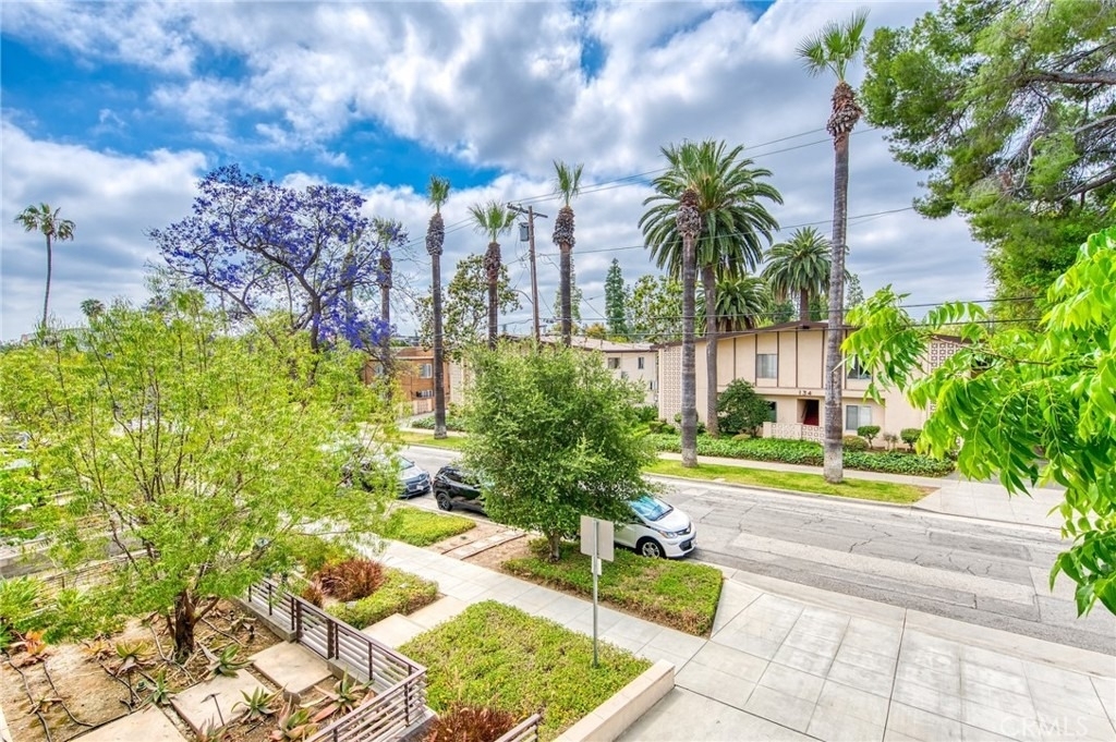 125 Hurlbut Street - Photo 18