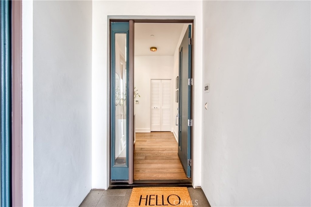 125 Hurlbut Street - Photo 5