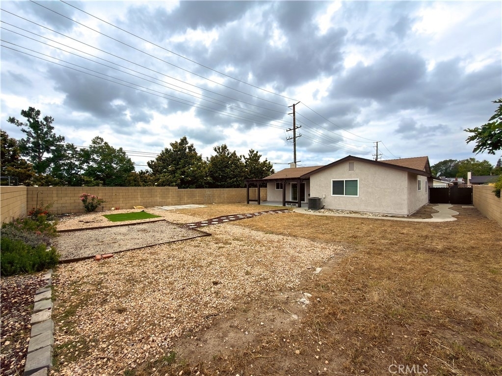 7689 Cornel Ct - Photo 25