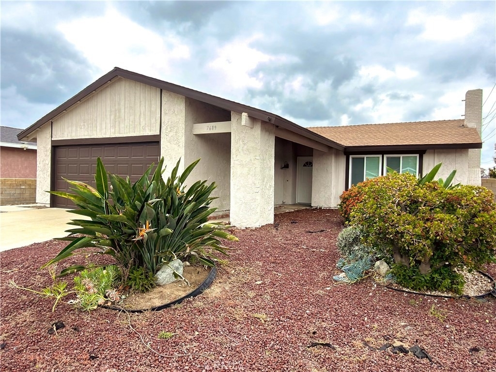7689 Cornel Ct - Photo 0