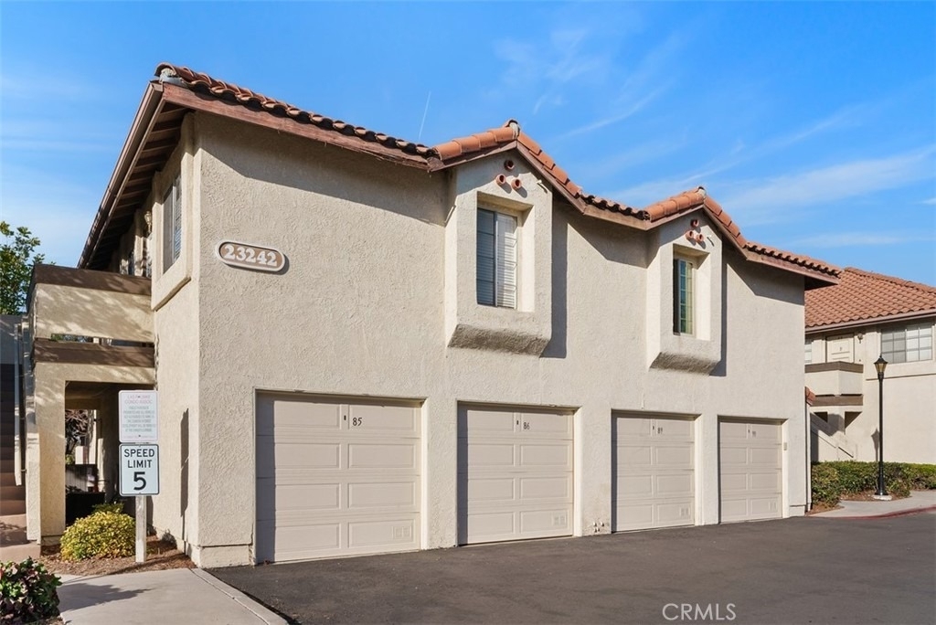 23242 La Mar - Photo 0