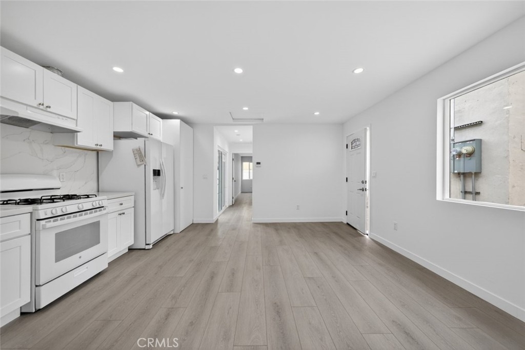 1316 1/2 Carlton Drive - Photo 12
