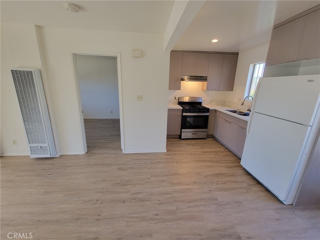 3607 Griffin - Photo 1