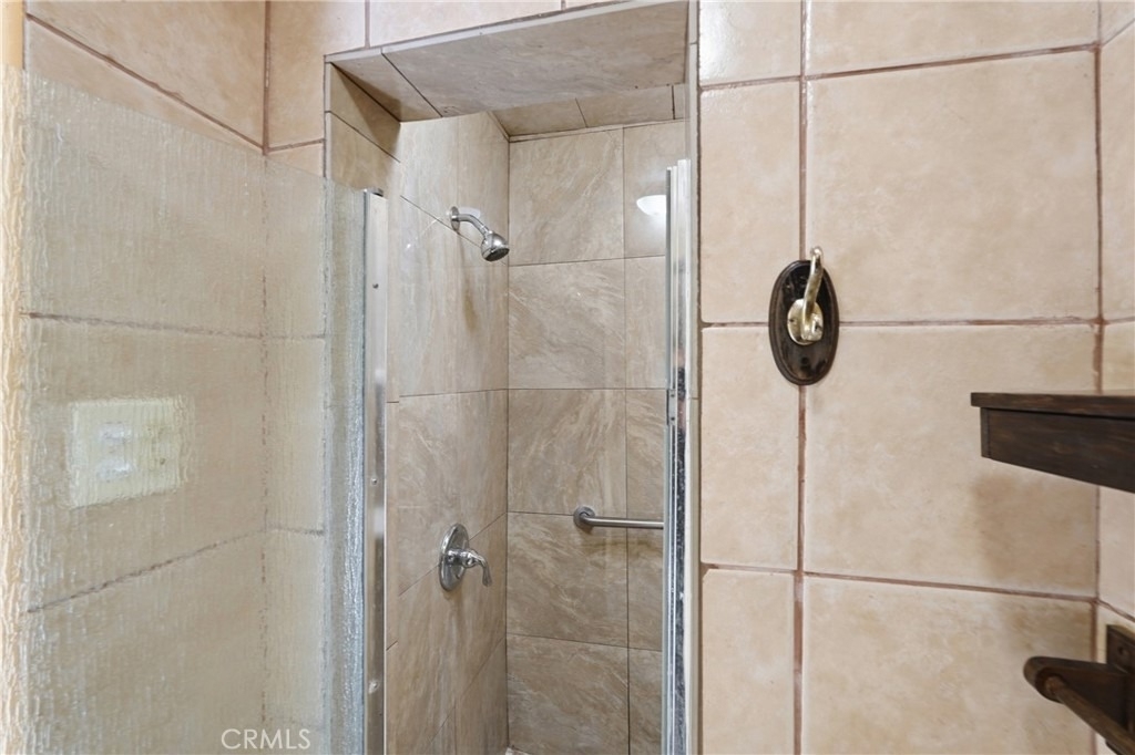 1745 College View Place - Photo 35