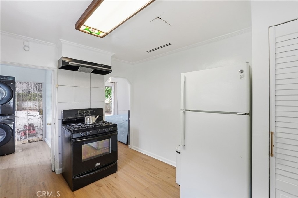 1745 College View Place - Photo 29