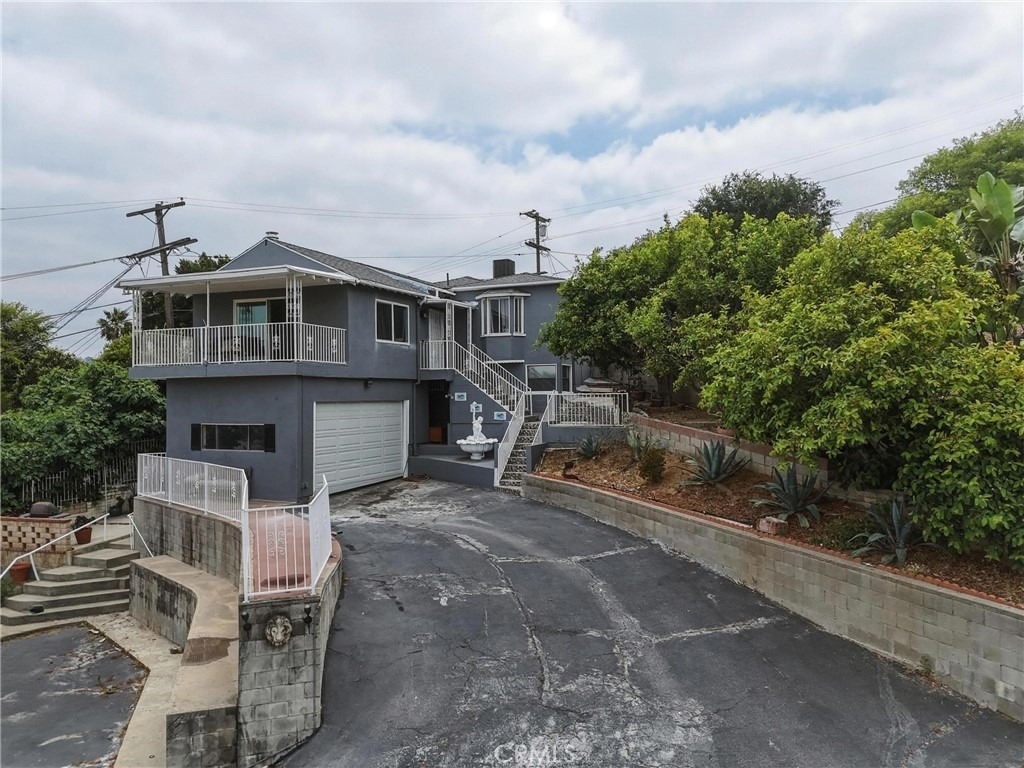 1745 College View Place - Photo 39