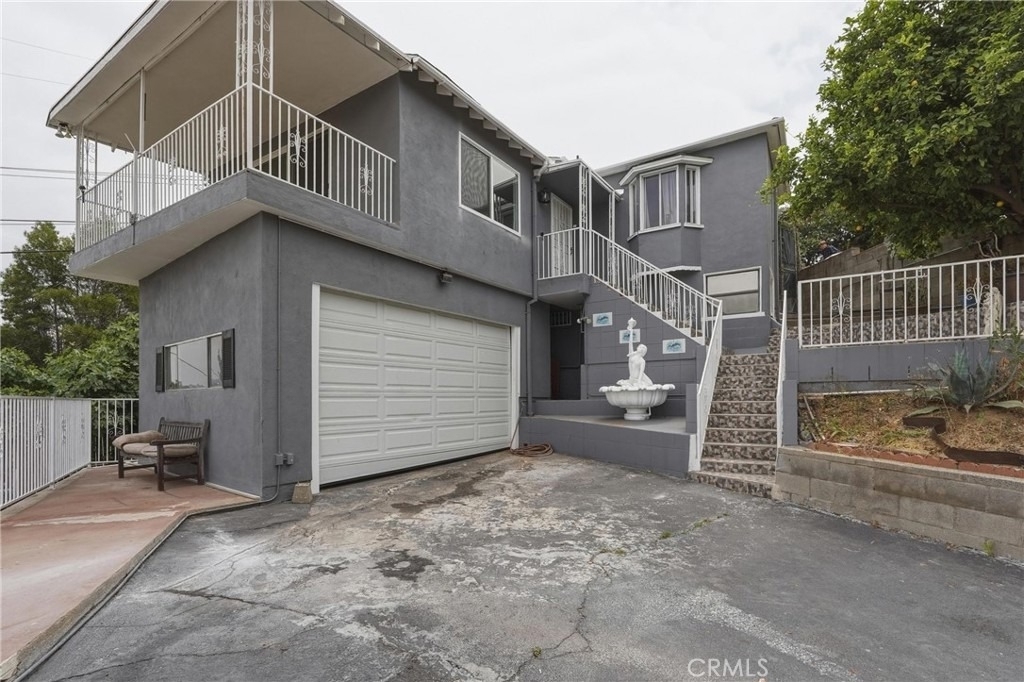 1745 College View Place - Photo 12