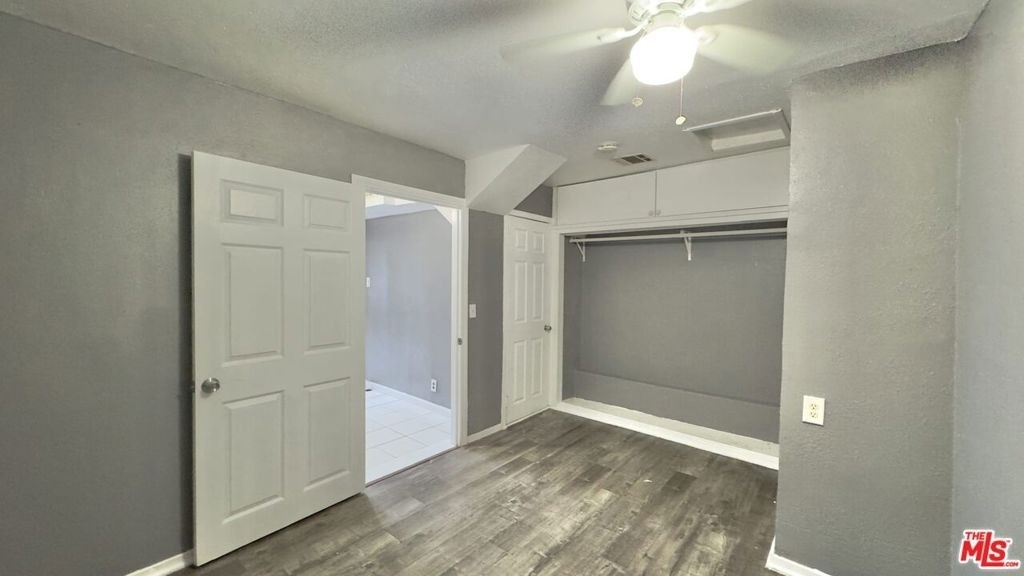 4052 W 103rd Street - Photo 0