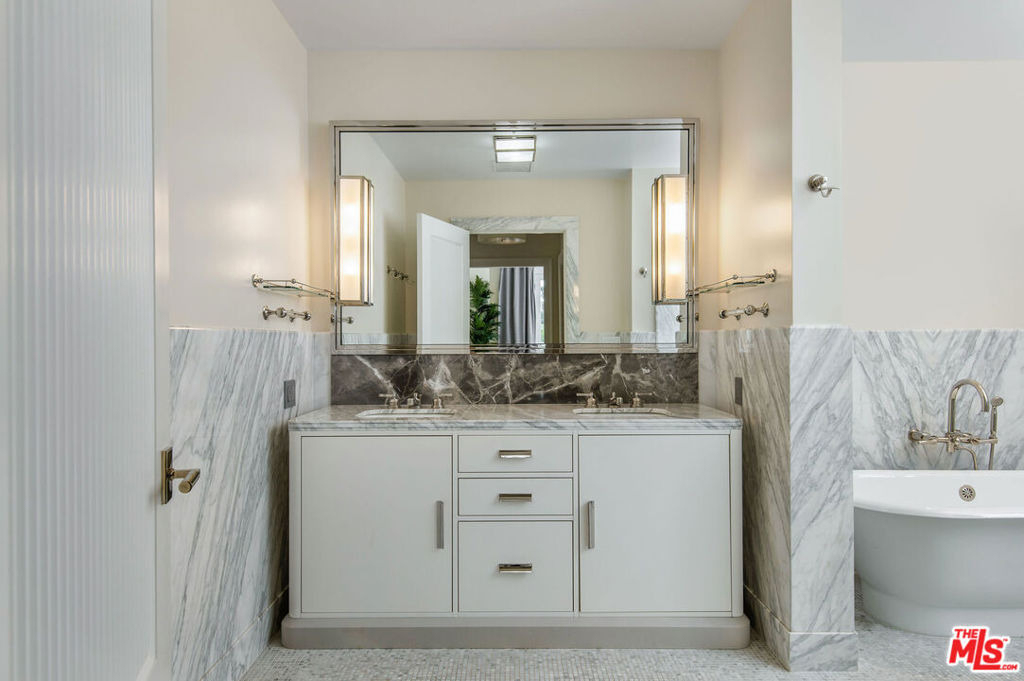 15225 Palisades Village Lane - Photo 29